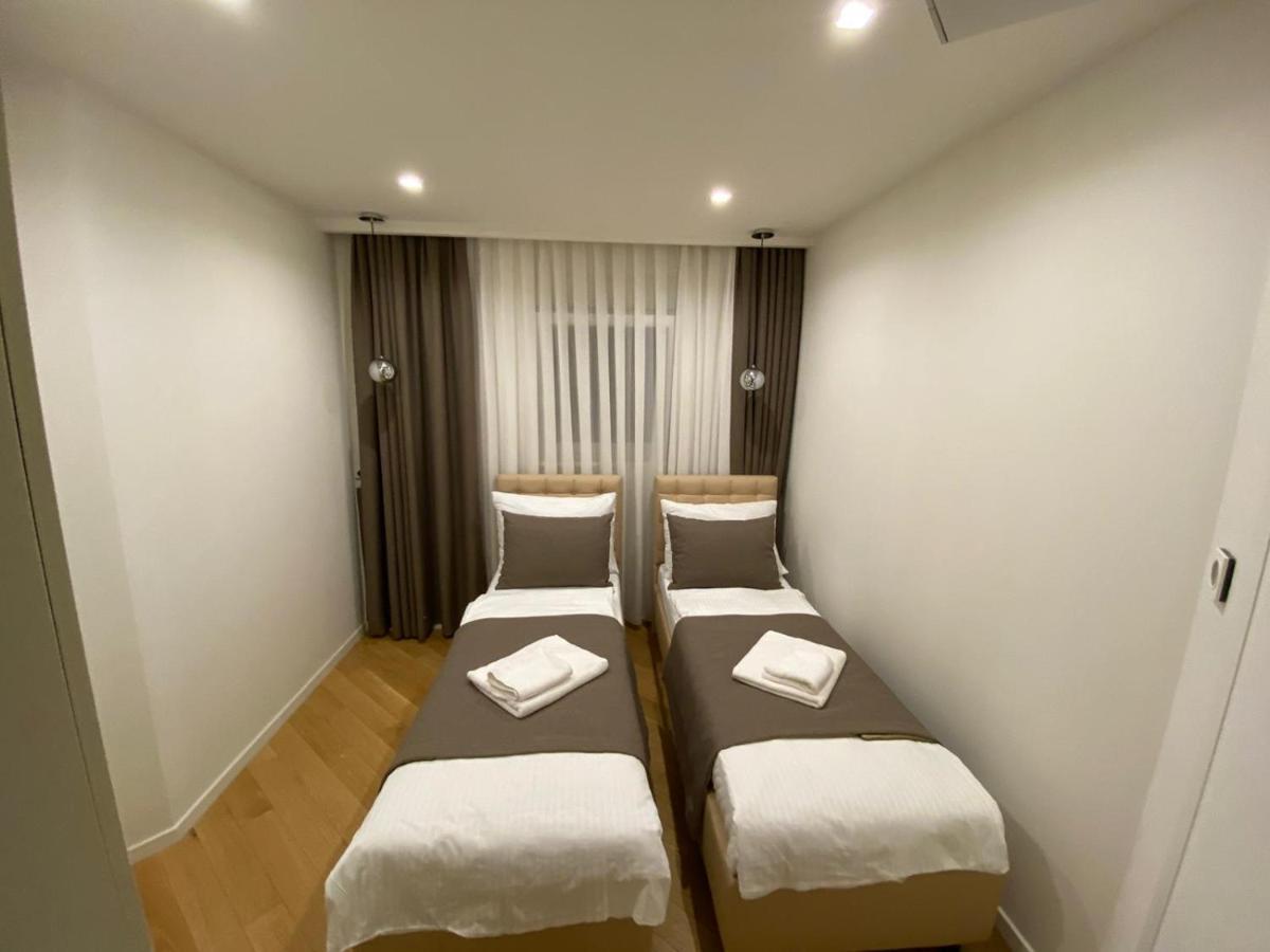 Apartments In Villa Ziza, Rooftop Swimming Pool Opatija Exterior foto