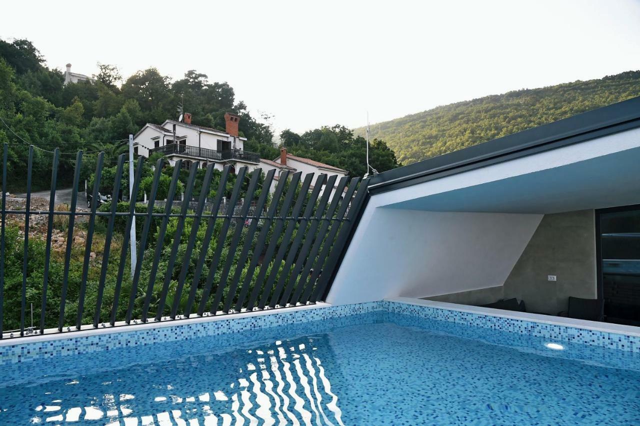 Apartments In Villa Ziza, Rooftop Swimming Pool Opatija Exterior foto